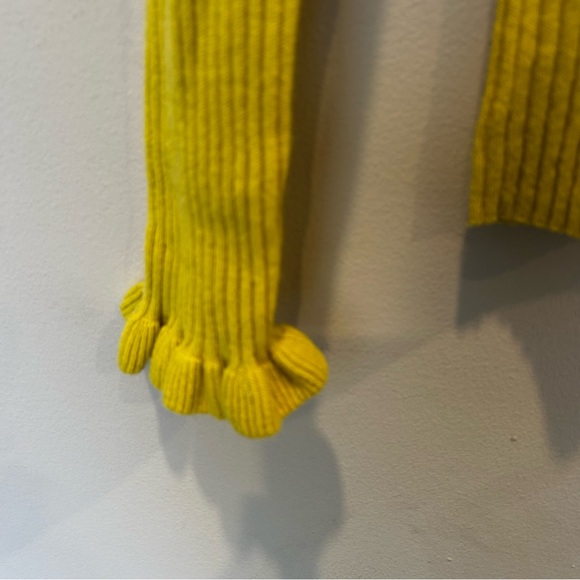 See By Chloe Yellow Ruffled Long Sleeve Alpaca Sweater. Size Small - Picture 4 of 8